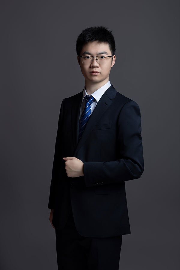 曾泓杰